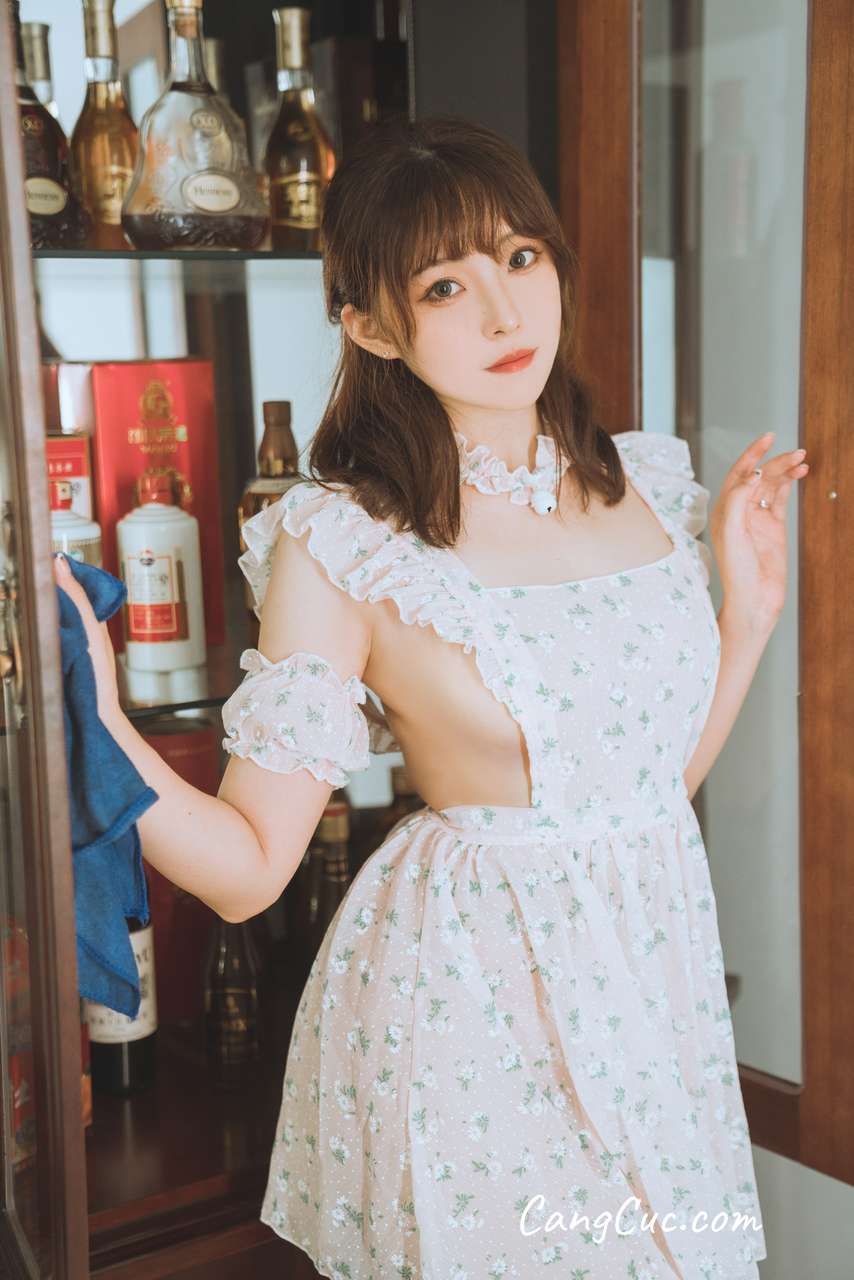 Coser@Natsuko夏夏子 - 碎花围裙